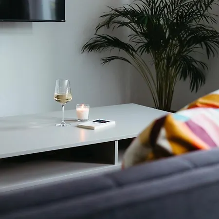Smart - Business Und Komfortables Wohnen 아파트